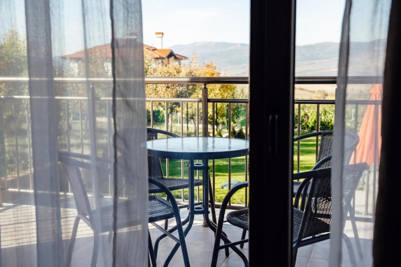 Къща За Гости Давиос Sapareva Banya Exterior foto