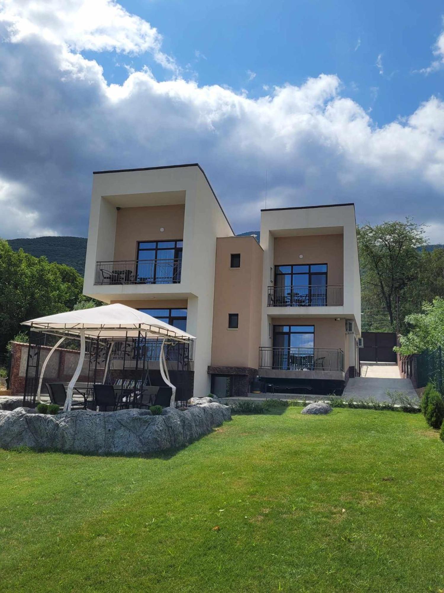 Къща За Гости Давиос Sapareva Banya Exterior foto